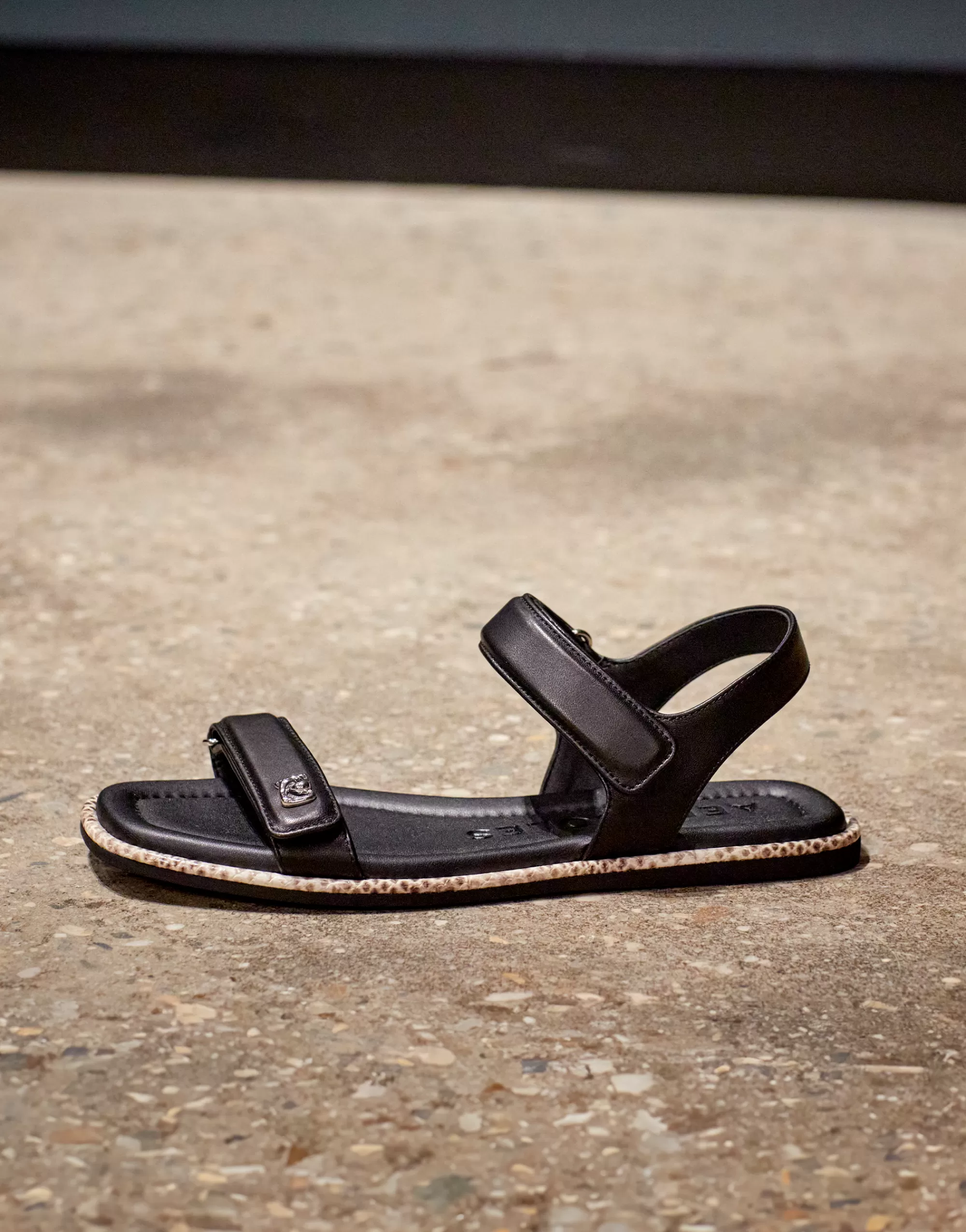 Aerosoles Flats*Comfortable Women's Adjustable Quarter Strap Sandal in Black Leather