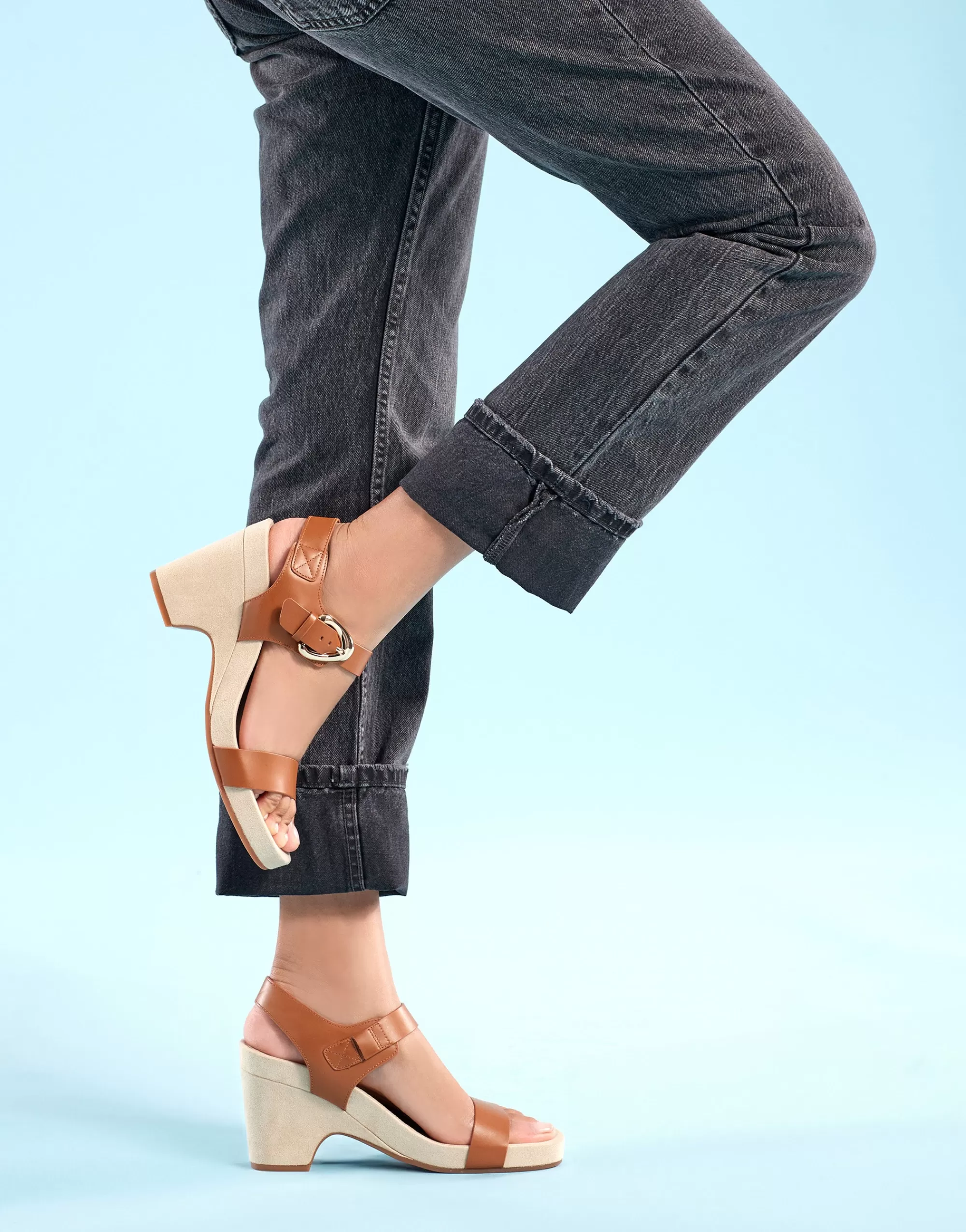 Aerosoles Dress | Wedges*Comfortable Women's Buckled Footbed Wedge Sandal in Tan Leather