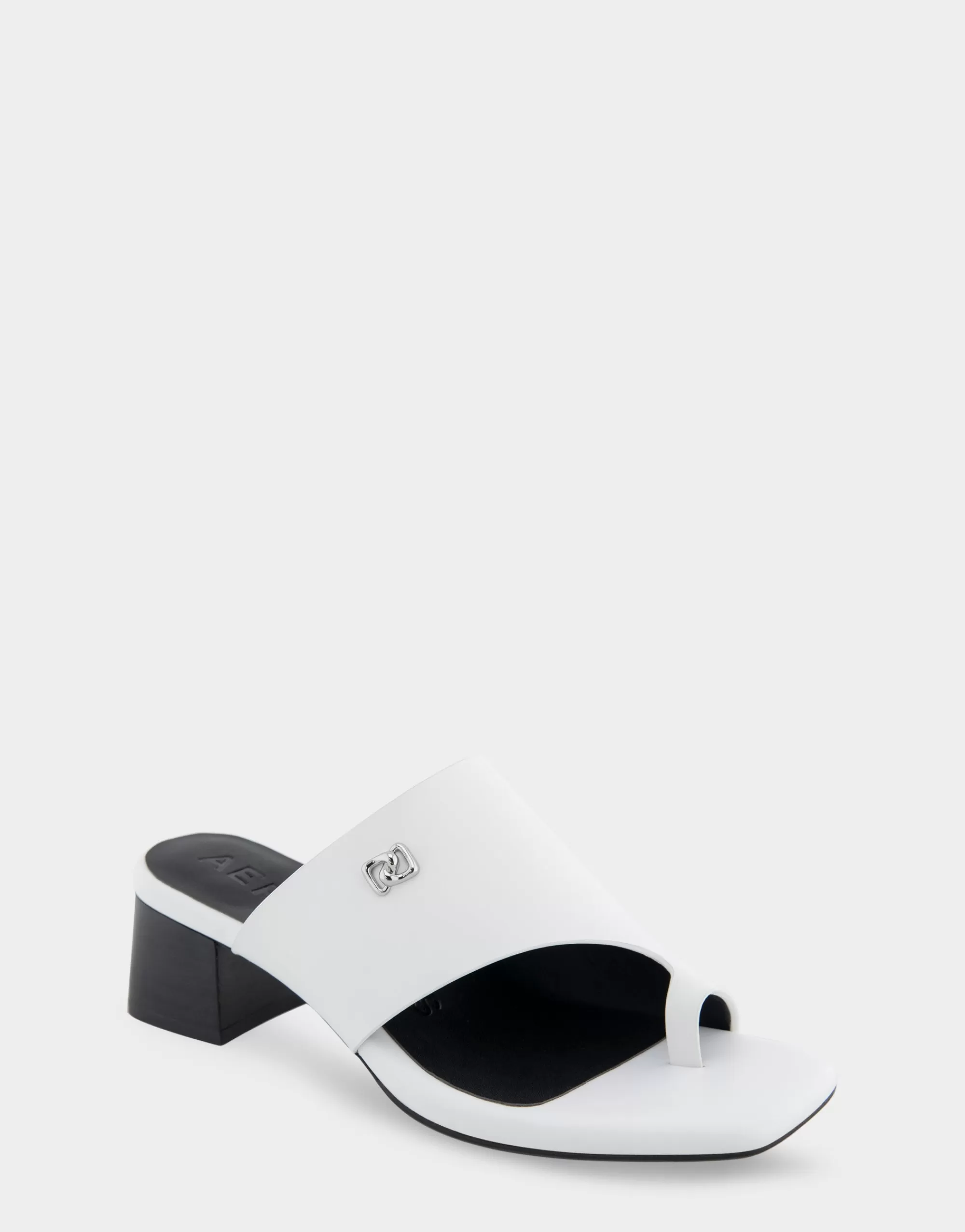 Aerosoles Slides*Comfortable Women's Hooded Toe Ring Block Heel Slide Sandal in White Leather