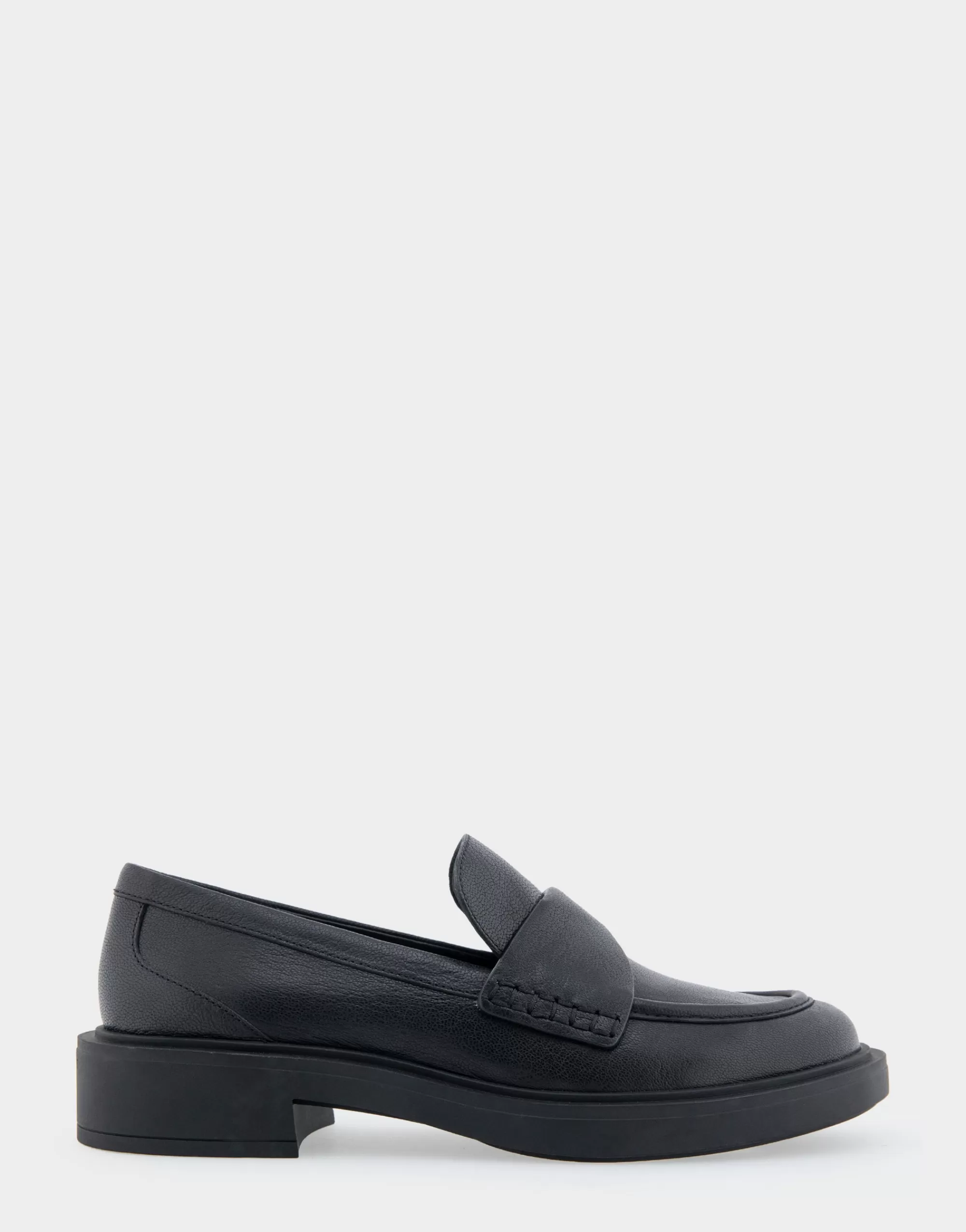 Aerosoles Wide Width Flats | Loafers*Comfortable Women's Molded Unit Loafer With Twisted Keeper in Black Waxy Leather Leather