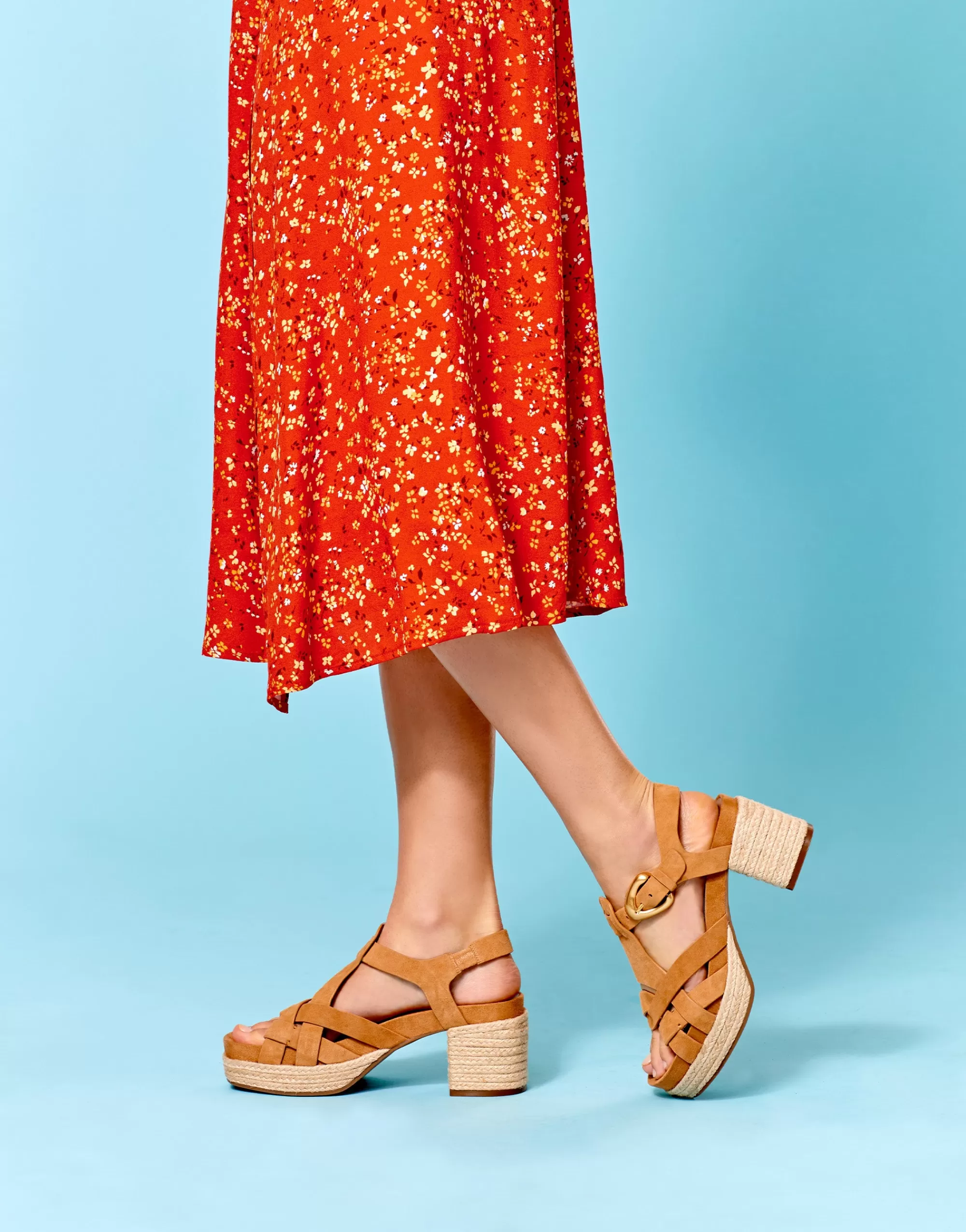 Aerosoles Platforms | Platforms*Comfortable Women's Strappy Molded Footbed Platform Sandal in Tan Suede